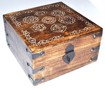 (image for) 7 1/2"x7 1/2" 7 Chakra box